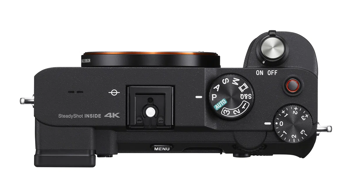 Sony Alpha 7 C - Cámara evil de fotograma completo con objetivo zoom Sony FE 28-60mm F4-5.6 (compacta y ligera, enfoque automático a tiempo real, 24.2 MP, Incluye: SEL-2860) Negro