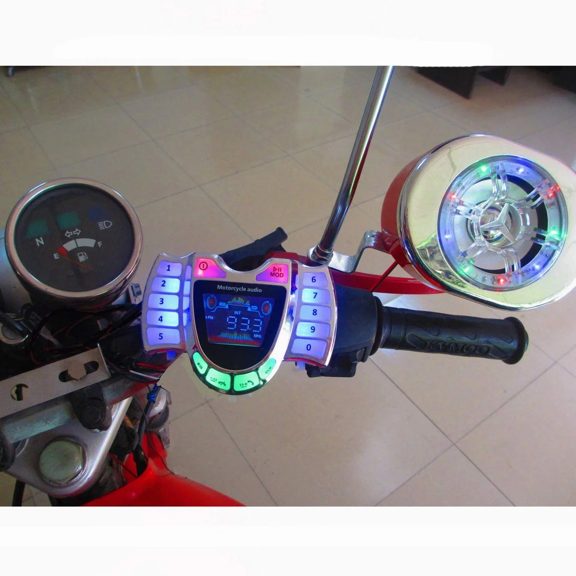 Altavoces estéreo inalámbricos Bluetooth para motocicleta, reproductor MP3, impermeable, audio FM para moto, bicicleta, ATV, UTV