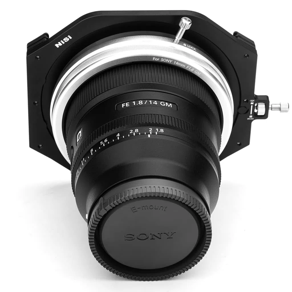 NiSi 100mm Portafiltros para Sony FE 14mm f/1.8 GM