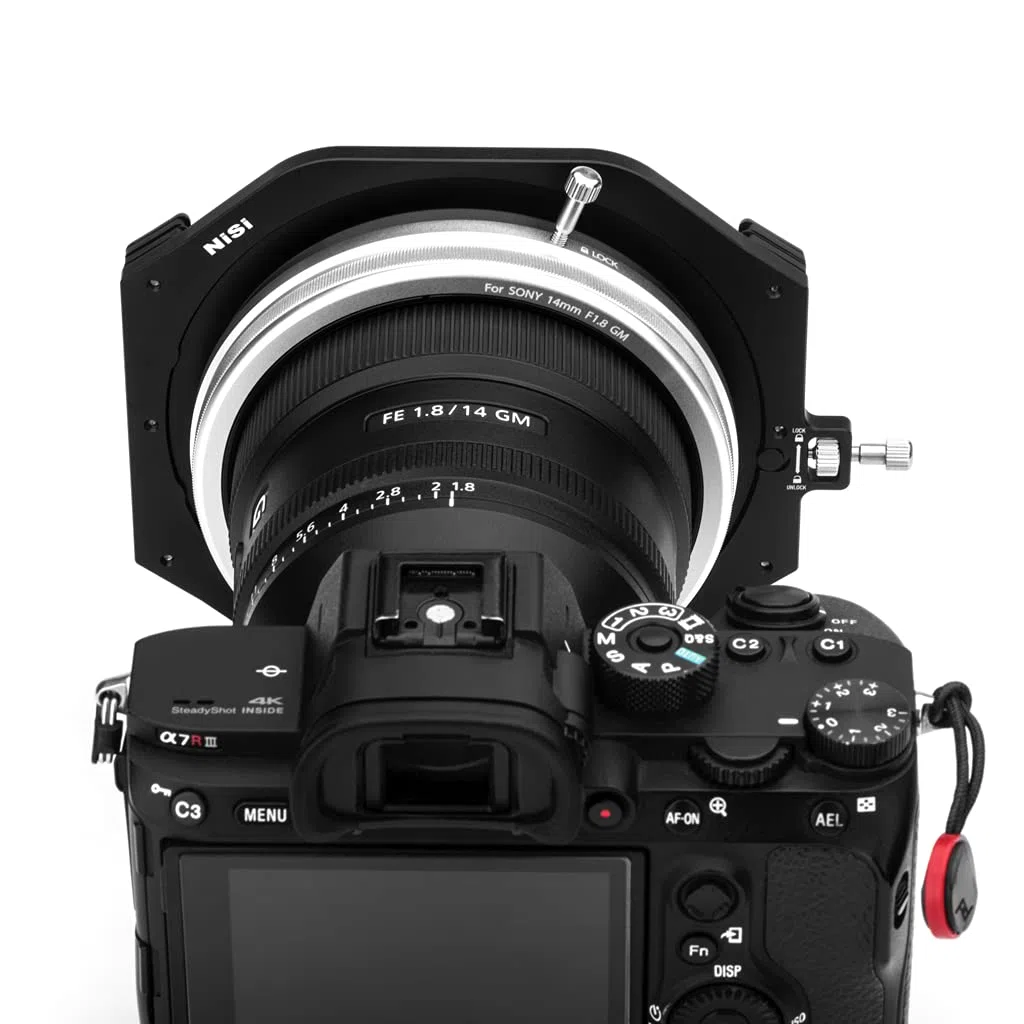 NiSi 100mm Portafiltros para Sony FE 14mm f/1.8 GM
