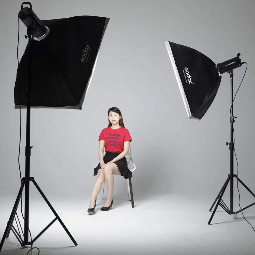 Godox SK400II - Kit de Montaje Flash estroboscópico (800 W, 2 Unidades, para Estudio fotográfico, localización de vídeo y fotografía de Retrato con Caja de luz, Soporte de iluminación, Kit de Puerta
